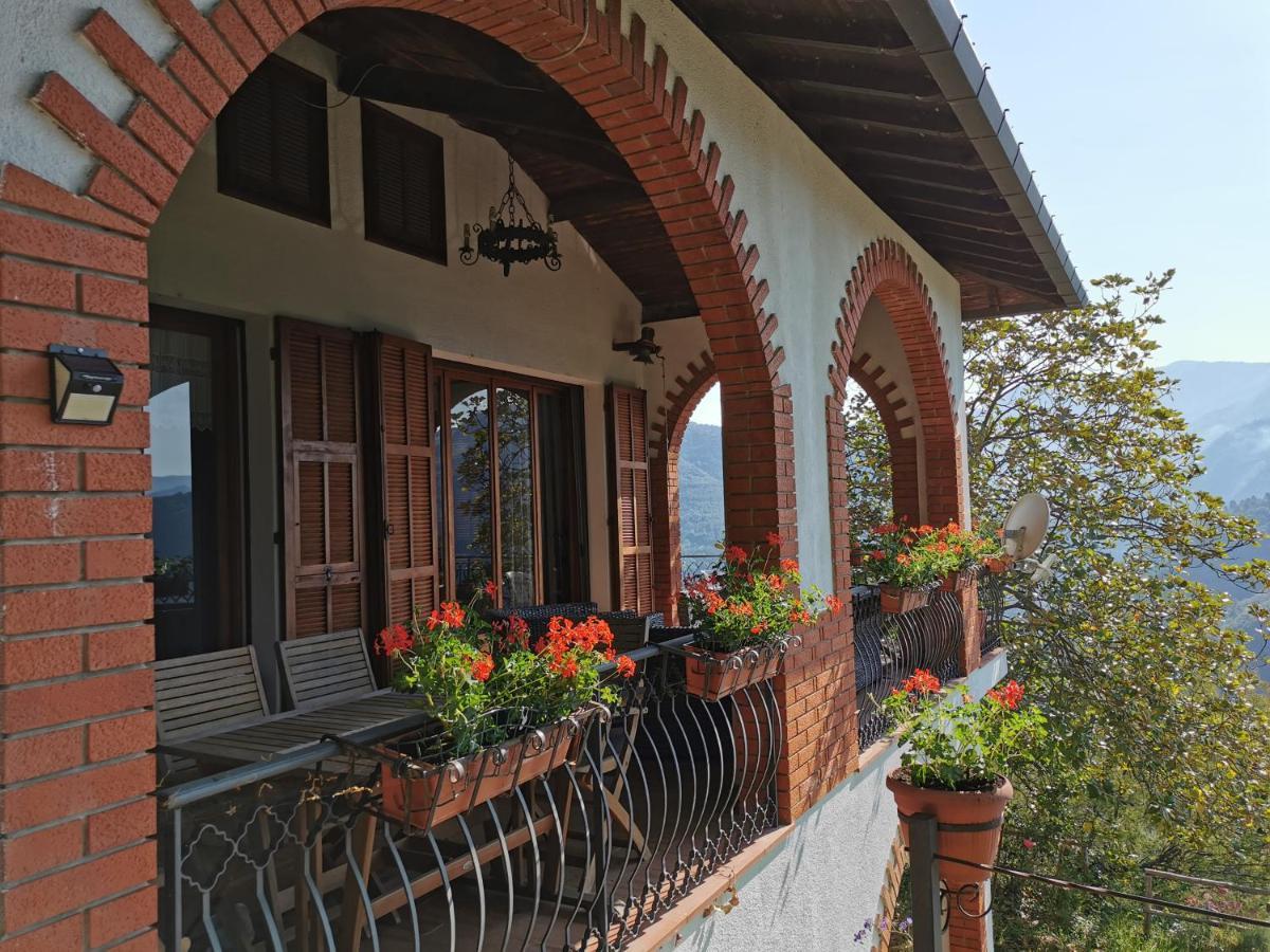 L'Albero Del Cioccolato Bed & Breakfast Pigna Exterior photo